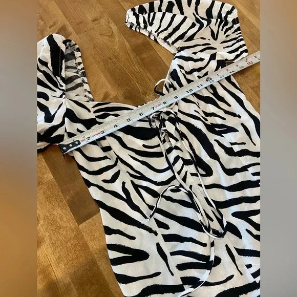 STRADIVARIUS ASOS Zebra Print Black & White Maxi Dress Short Sleeves Medium NWT - Picture 8 of 8